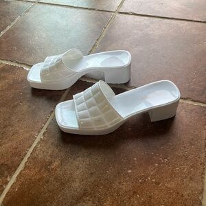 White Quilted Women's Block Heel Sandals